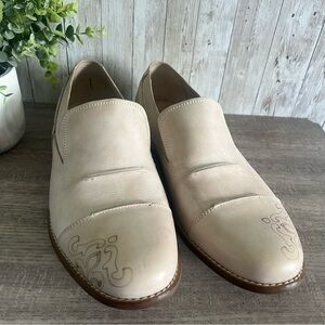 Stacy Adams Beige Leather Embossed Slip-On Loafers 12